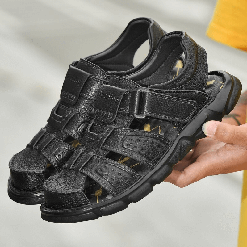 Soft Soles SF1080 genuine leather trekking sandals with anti-collision toes, adjustable fit, ideal for men’s hiking adventures.